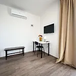 וילה Gaudeo With Pool And Ev Station