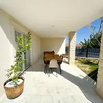 Gaudeo With Pool And Ev Station