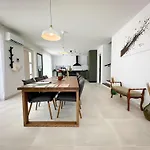 Gaudeo With Pool And Ev Station Nova Vas (Brtonigla)