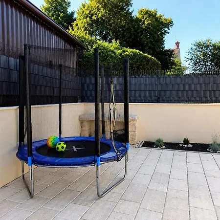 Villa Gaudeo With Pool And Ev Station *